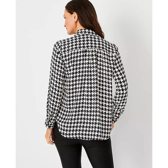 Ann Taylor Womens Medium Houndstooth Camp Shirt Blouse Black White Top - Picture 4 of 13